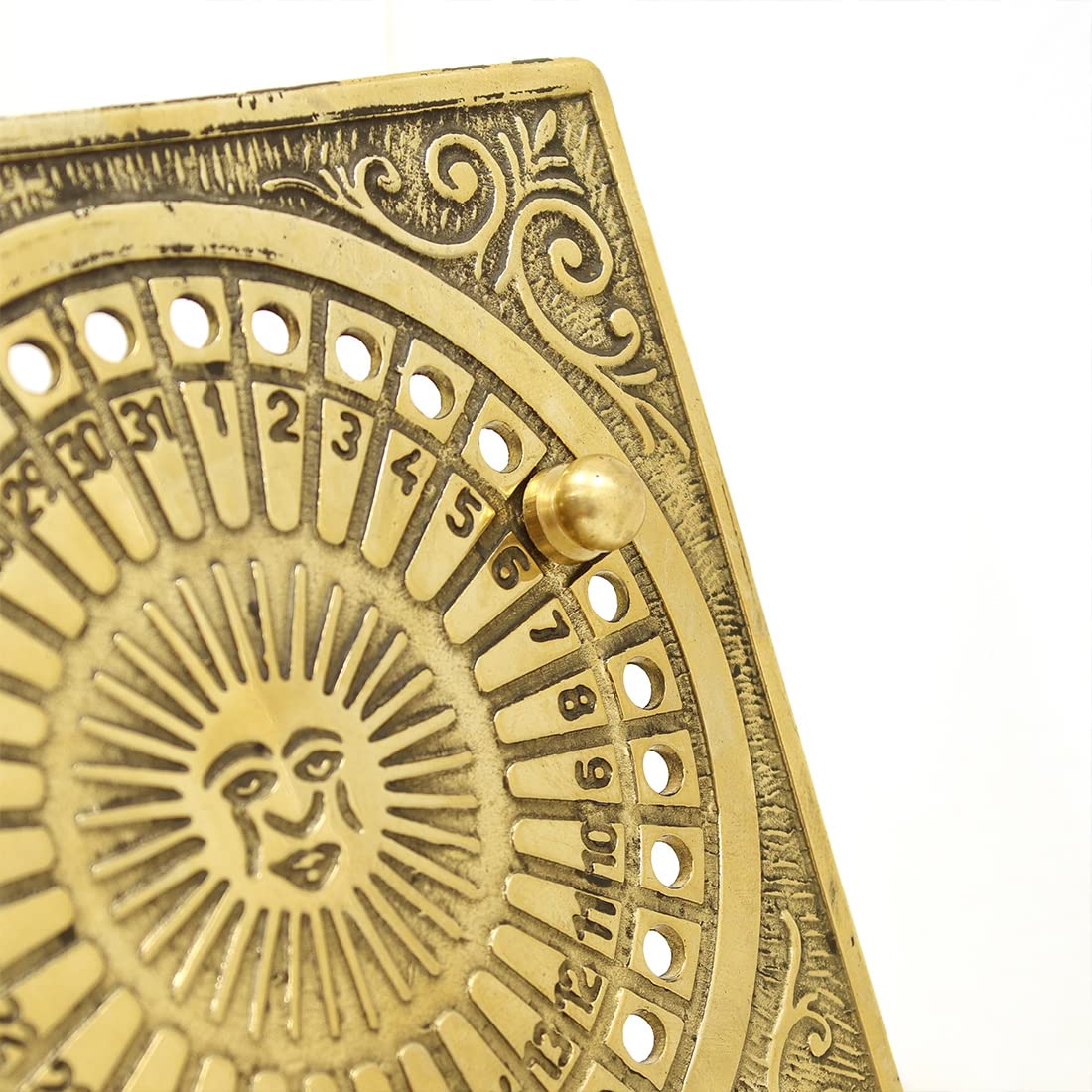 Amazon.co.jp: カレンダー 『イタリアブラス 太陽カレンダー』 万年